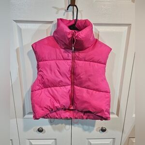 Cropped Puffer Vest